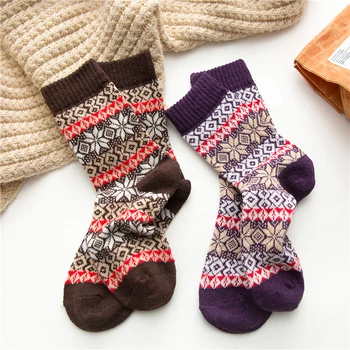 HSS Prekės Tirštėti Moterų Žiemos Kojinės Šiltas Triušio Vilnos Mergina Sox Aukštos Kokybės Medvilnės Atsitiktinis Harajuku Snaigės Modelio kojinės