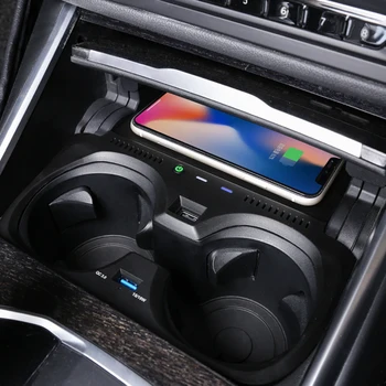 Automobilių qi bevielio įkrovimo telefono įkroviklį 10w įkrovimo plokštė telefono turėtojas reikmenys BMW 3 Serijos G20 G28325i 330i 2019 2020