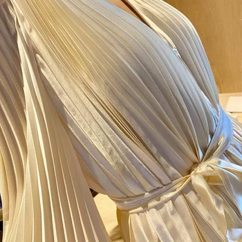 2020 metų vasaros naujasis prancūzijos juosmens, plonas V-kaklo, trumpas ponios stebėjimo plisuotos suknelė banga moterų Plisuotos Suknelė Streetwear Derliaus