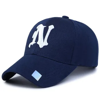 Karšto Parduoti 2017 Naujas prekės ženklas Beisbolo kepuraitę vientisos spalvos Atsitiktinis kepurės su N raide, siuvinėta kepuraitė vyrams, moterims Snapback Tėtis kepurės Kepurės