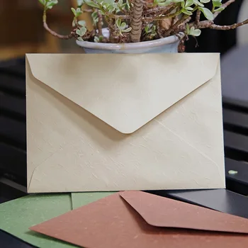 20pcs/set Derliaus Trikampis spalvotų Perlų tuščias mini popierius, vokai, vestuves kvietimą paketas /auksaspalvis paketas/9 spalva
