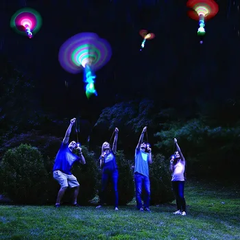 10VNT Lauko Naktį Vaikas Šviesos Timpa Žaislas, Spindintis Raketų Flash LED Šviesos Timpa Elastinga Sraigtasparnis Sukasi Žaislas Vaikams Žaislas