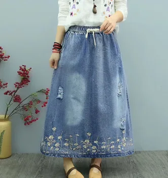 Vasarą su nauja joker skylių nuplauti džinsinio sijonai moterų elastinga juosmens ilgas sijonas mergina ragų siuvinėjimo gėlių prarasti didelis metrų