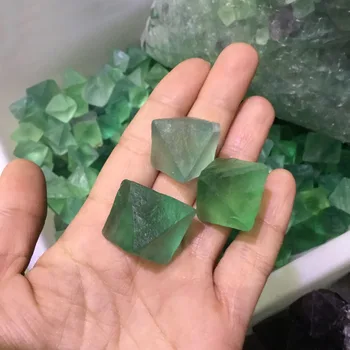 Natūrali Žalioji fluorito octahedron akmuo kristalas polytope apdaila