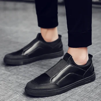 Mada karšto pardavimo markės vyriški batai pavasario 2020 nauji laisvalaikio bateliai paprastas, lengvas, patogus, kvėpuojantis be raištelių