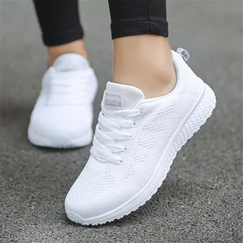 Baltos spalvos sportbačiai moterims, batai 2021 m. vasarą batai moterų sportbačiai kvėpuojantis akių laisvalaikio bateliai moteris mados nėriniai-up ponios batai