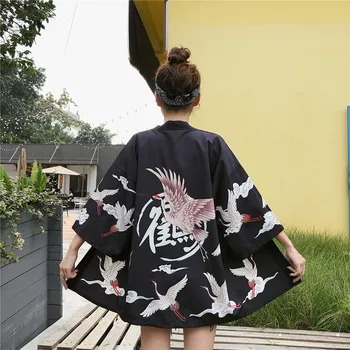 Nemokamai Dydis Kinų Stiliaus Balta Juoda Krano Prarasti 2020 M. Vasarą Moterys Harajuku Japonijos Mados Kimono Megztinis Azijos Drabužiai
