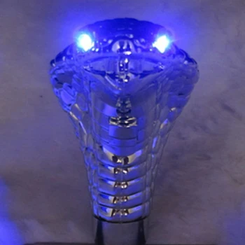 Kobras Gyvatės Formos Automobilio Pavarų dėžės Rankena Su LED Šviesos Pavarų Svirtys Rankenėlę Automobilio Modifikacija, Automobilių Stilius