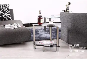 Kampe stalo maža kavos lentelėje grūdintas stiklas modernus minimalistinio sofos pusėje kambarį kampe keletą trikampio pusės kabinetas