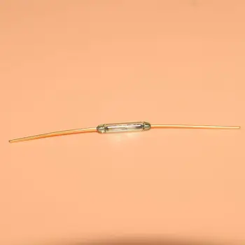 1.8 * 10 mm MKA10110 normaliai atviro tipo sausų nendrių vamzdis, magnetinis kontrolės magnetinės indukcijos jungiklis