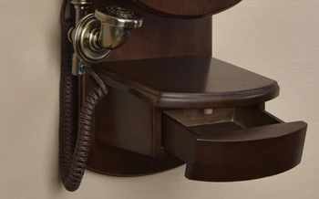 Antikvarinių ir senovinių fiksuotojo ryšio telefono Sienos-Mados montuojamas namų telefono senamadiškas mechaninė bell sukamasis perjungiklis