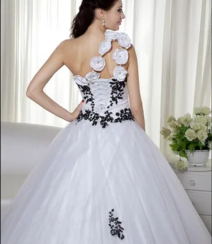 2020 Juoda Ir Balta Vieną Petį Kamuolys Suknelė Vestuvių Suknelės Senovinių Nėrinių Appliques 3D Gėlės Chalatas De Mariee Nuotakos Suknelės