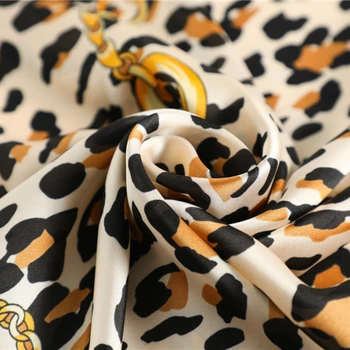 Leopard Print Moterims, Kaklo Šaliką Aikštėje Šilko Plaukų Juosta Pavasarį, Vasarą Naujų Didelių Hijab Šalikai Bandana Skara Apsiaustas