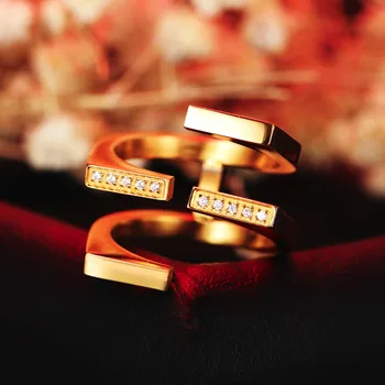 Mados Aukso Spalvos Žiedas Nutiesti Austrijos Kristalų Žiedas Su Dvigubo Sluoksnio Nerūdijančio Plieno Vestuvinį Žiedą, Moterims