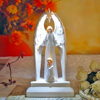 Kristaus šviesos angelas ornamentas, papuošimas Leiskite mums perduoti meilės dovanos Jėzaus Kristaus evangelijos Melstis Pav Christos Iesus statula