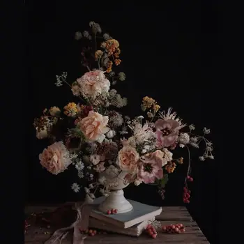 Senovinių klasikinių prancūzų prašmatnus metalo gėlių vazonus