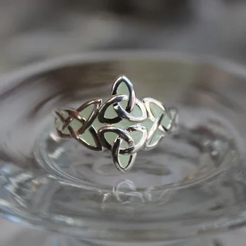Naujas Švytėjimas Tamsoje Keltai Žiedas Švyti žiedai Celtics mazgų triquetera Žiedas Viking Šviesos Atidaryti žiedas Žėrintis dovana